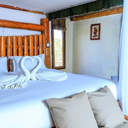 Samburu Elephant Lodge Isiolo Exterior photo